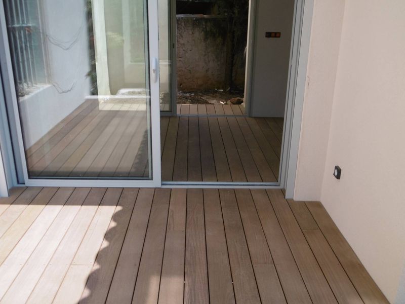 TERRASSE LAME IPE INTERIEUR EXTERIEUR A ROUSSET PROCHE D'AIX EN PROVENCE