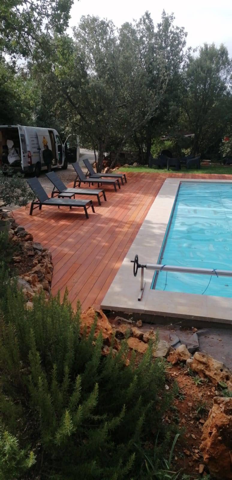 TERRASSE LAMES DE PADOUK A MONTMEYAN