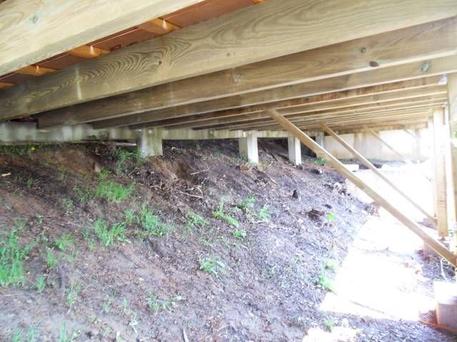 TERRASSE BOIS SUR PILOTIS A LA CELLE DANS LE VAR