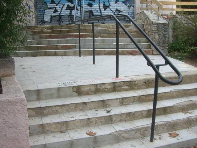 TERRASSE ESCALIER IPE A BRAS DANS LE VAR
