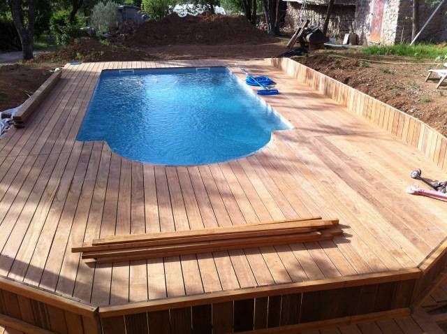 PARQUET EXTERIEUR A SAINT MAXIMIN LA SAINTE BAUME