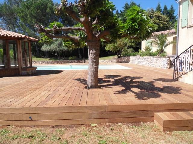 ENTOURAGE DE PISCINE EN IPE A SAINT MAXIMIN LA SAINTE BAUME