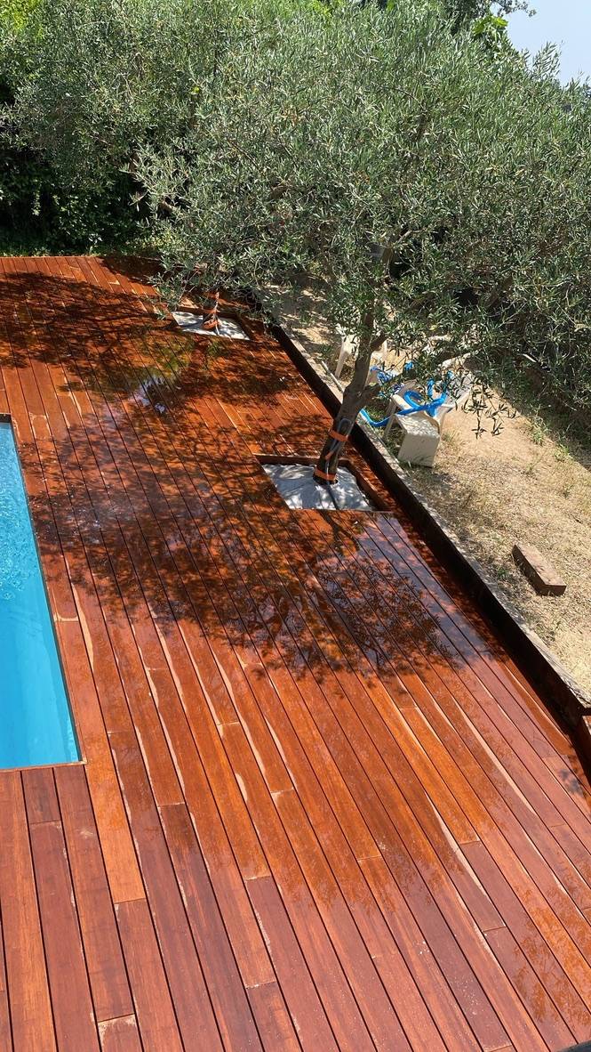 ENTOURAGE PISCINE EN BAMBOU PRES DE VIDAUBAN