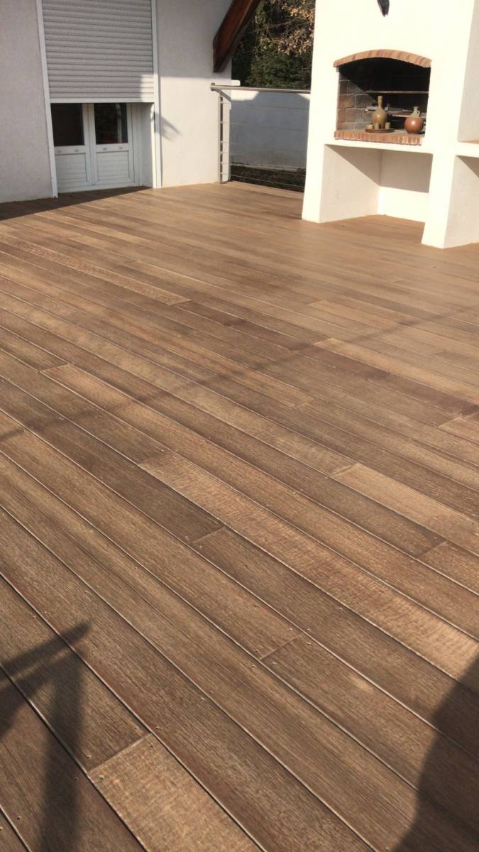 NETTOYER SA TERRASSE EN BOIS