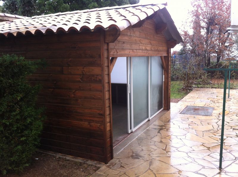 ABRI DE JARDIN A BRIGNOLES 