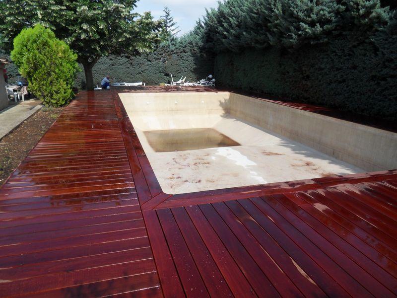 AMBIANCE BOIS DANS LES BOUCHES DU RHONE 