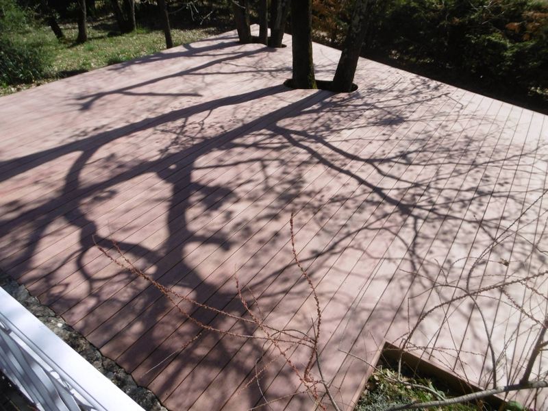 TERRASSE BOIS LAMES CUMARU A AMPUS PROCHE DE DRAGUIGNAN