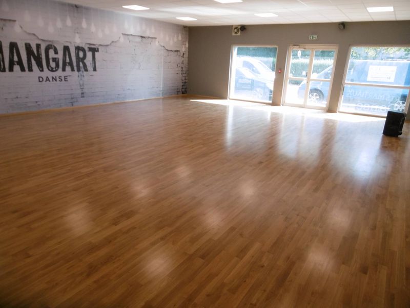 PARQUET JUNCKERS SALLE DE DANSE A ST RAPHAEL DANS LE VAR