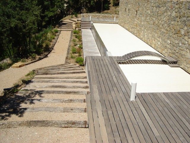 ENTOURAGE DE PISCINE EN IPE A TOURVES PRES DE BRIGNOLES