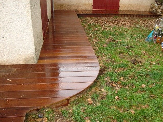 TROTTOIR D'ENTOURAGE DE MAISON EN IPE