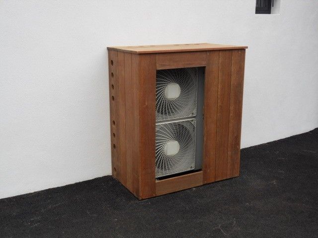 HABILLAGE D'UN COMPRESSEUR DE POMPE A CHALEUR