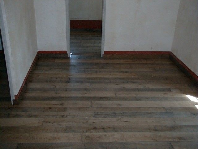 PARQUET DI LEGNO A SALERNES