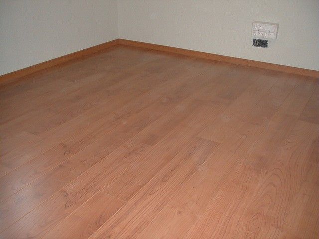 REALISATIONS DE PARQUETS INTERIEURS FLOTTANTS ET VENTE DE PARQUETS DANS LE VAR