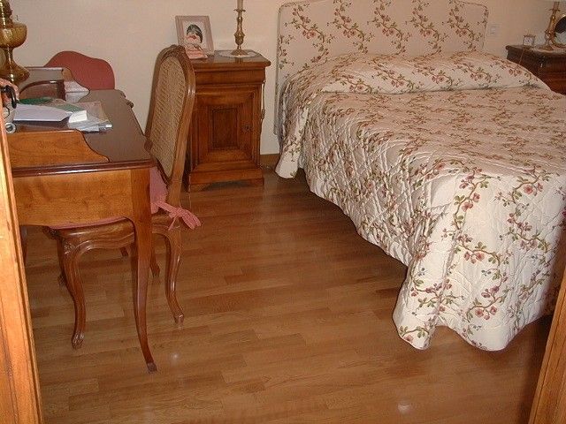 PARQUET CHENE POSE A JOINTS PERDUS