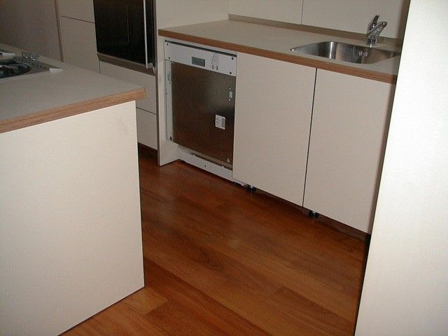 JATOBA A TRETS DANS LES BOUCHES DU RHONE