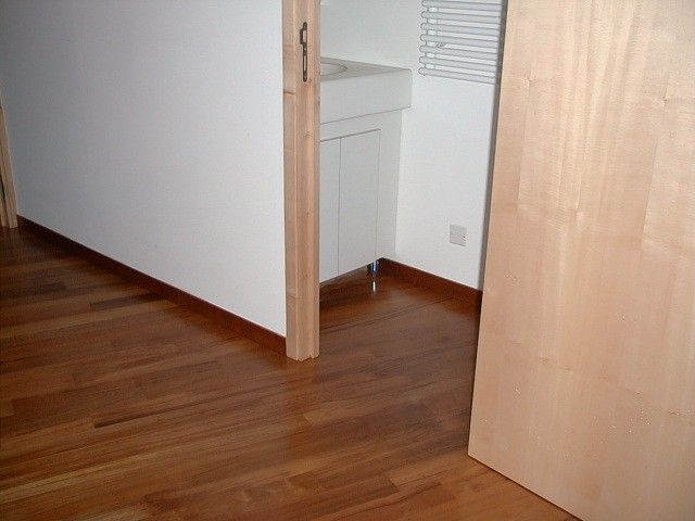 REALISATION DE PARQUETS MASSIFS EN TECK A SANARY SUR MER DANS LE VAR