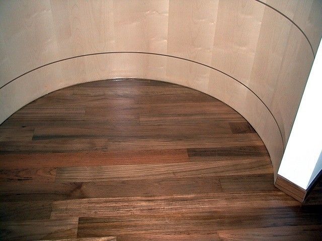 REALISATION DE PARQUETS MASSIFS EN TECK A SANARY SUR MER DANS LE VAR