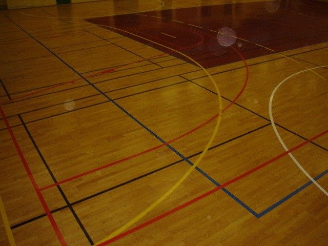 REALISATION DE LA RENOVATION D'UNE SALLE DE SPORT