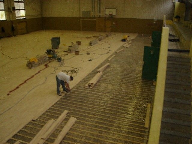 REALISATION DE LA RENOVATION D'UNE SALLE DE SPORT