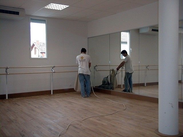 PARQUET SALLE DE SPORT A DRAGUIGNAN 