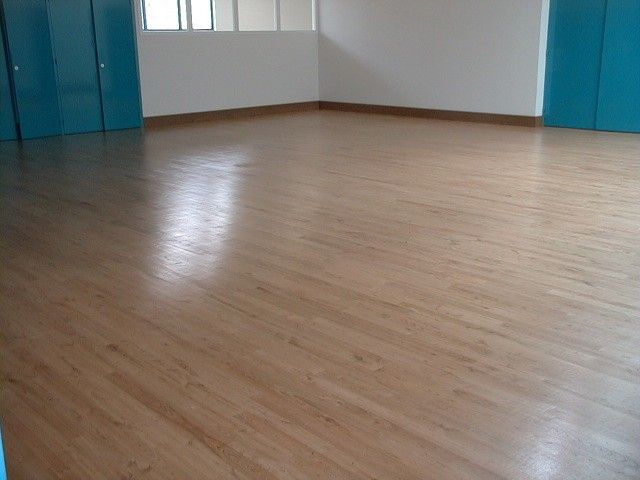 PARQUET SALLE DE SPORT A REGUSSE DANS LE VAR