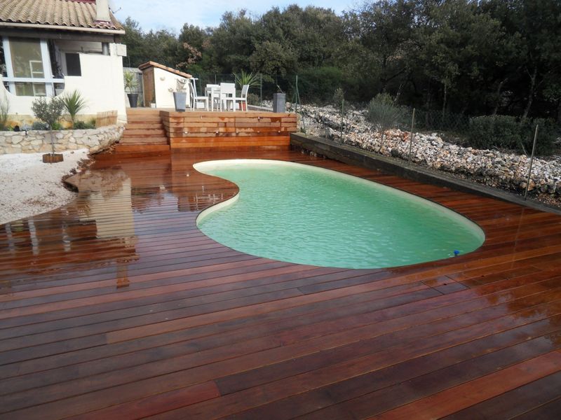 PLAGE BOIS A MAZAUGUES DANS LE VAR