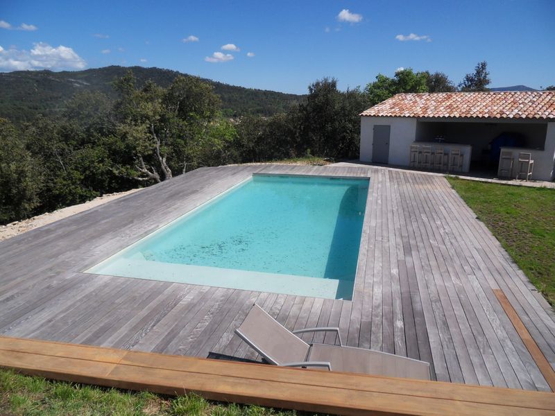 PLAGE BOIS A BRAS DANS LE VAR 