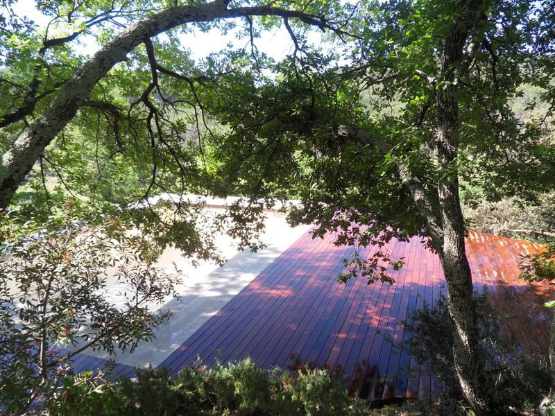 PLAGE BOIS A ENTRECASTEAUX A PROXIMITE DE ST ANTONIN DU VAR