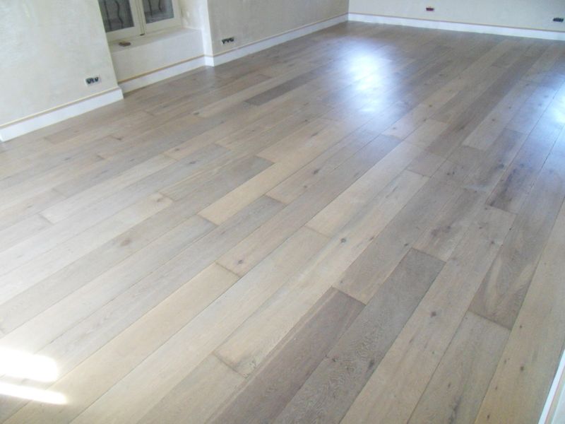 PARQUET CONTRECOLLE 