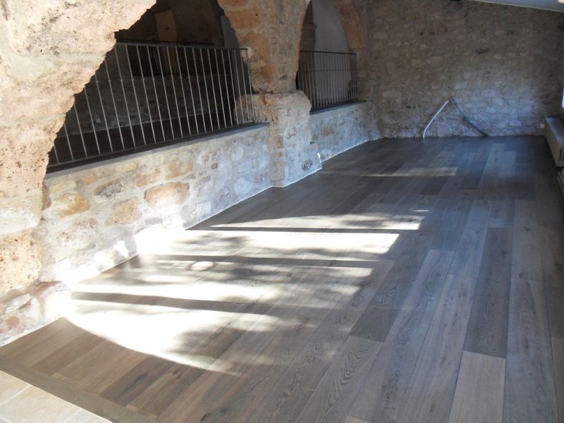 PARQUET CONTRECOLLE FINITION HUILEE A LES ARCS SUR ARGENS