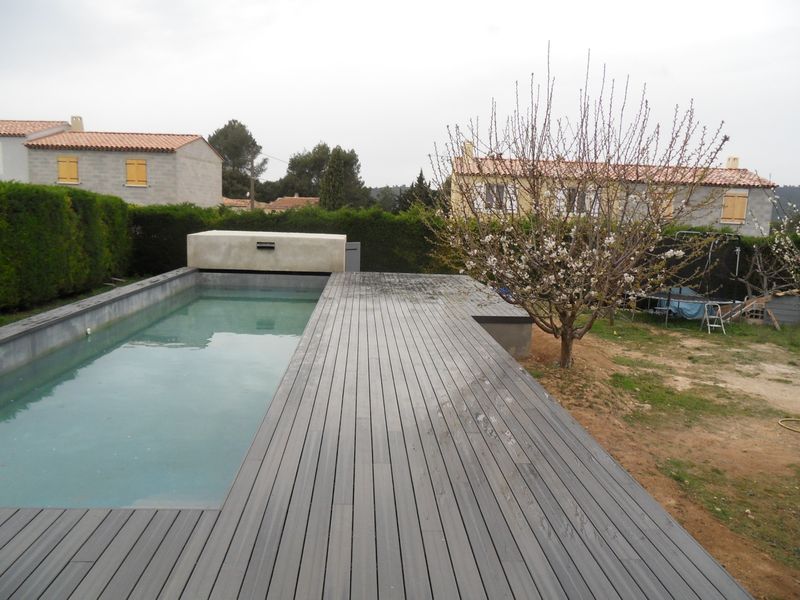 ENTOURAGE DE PISCINE A LE LUC EN PROVENCE