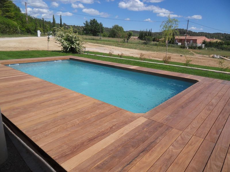 TERRASSE BOIS DANS LE HAUT VAR