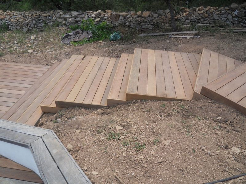 TERRASSE IPE DANS LE VAR