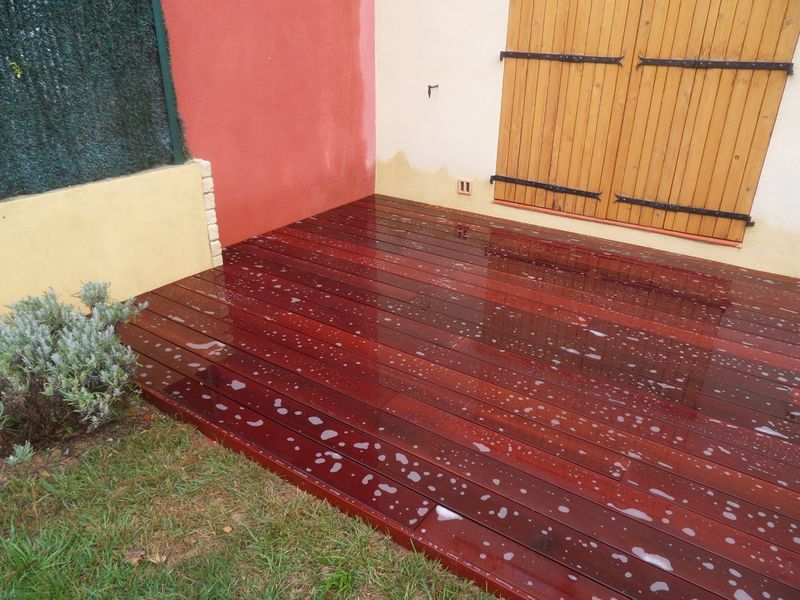 MASSARANDUBA A POURRIERES DANS LE VAR 