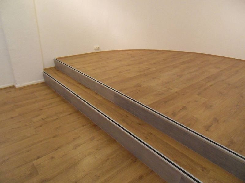 QUICK STEP LARGO PARQUET STRATIFIE A COTIGNAC