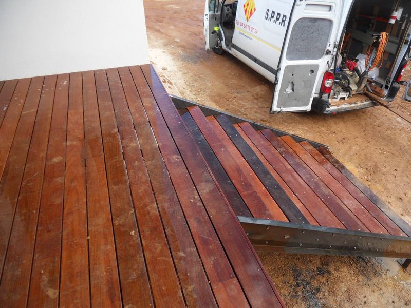 TERRASSE BOIS IPE DANS LE VAR